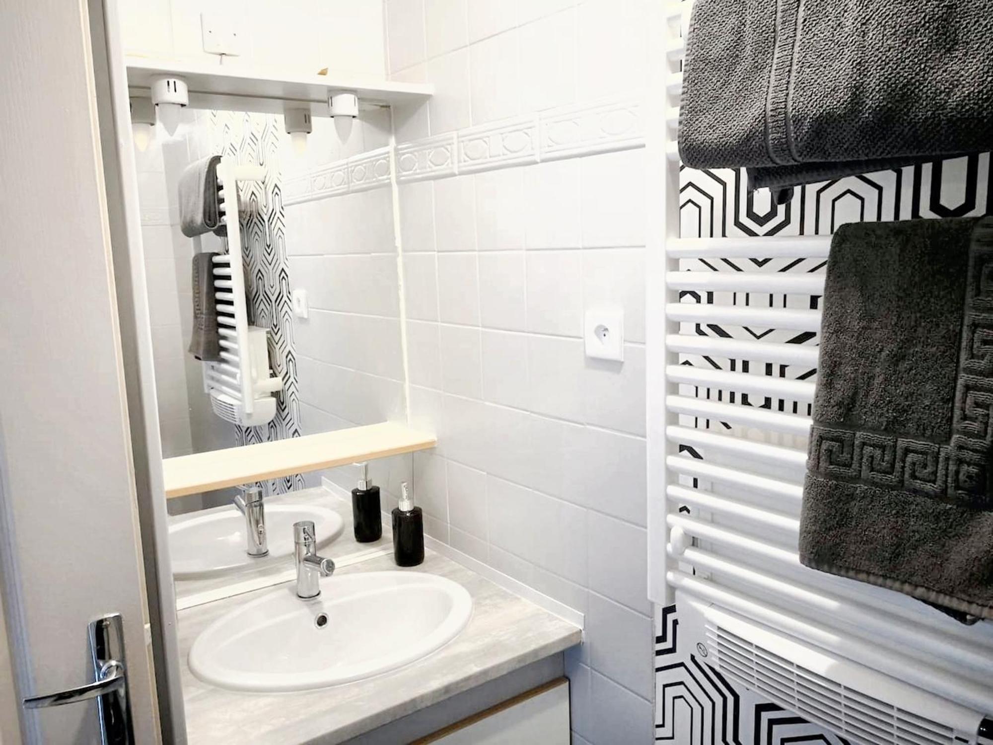 Studio Cosy A Montargis 13 M² Parking Inclus Eksteriør bilde