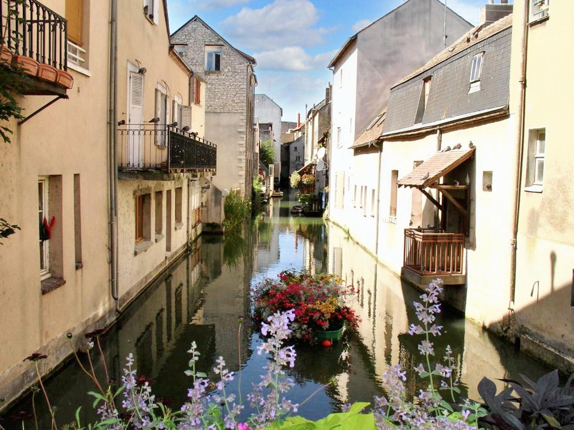 Studio Cosy A Montargis 13 M² Parking Inclus Eksteriør bilde